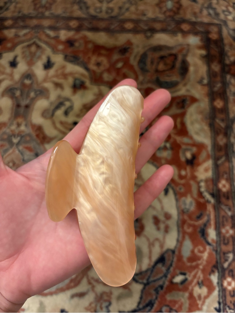 Pearly Iridescent Large Plastic Claw Clip - Picture 5 of 6